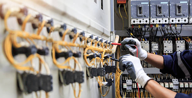 Professional Electrician technician working in Lambert, MS
